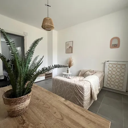 Apartament 3 - 5pers - Proche Toutes Commodites - Quartier Recherche - Court Et Long Sejour - Cosy - Lumineux - Fonctionnel